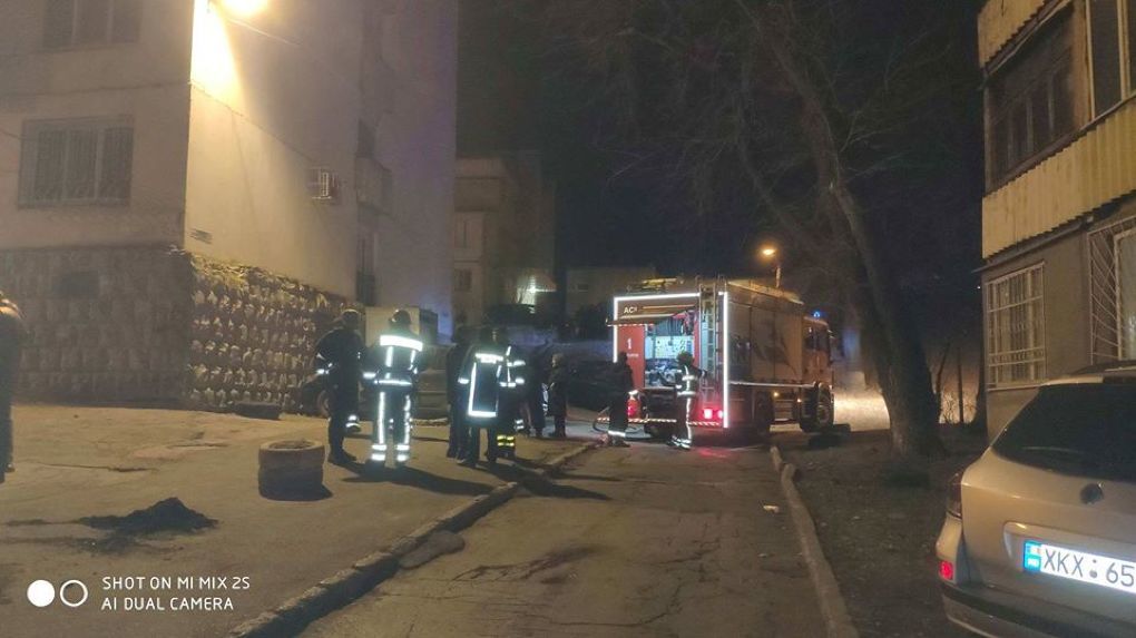 В результате пожара в многоэтажном доме на Рышкановке погибла женщина