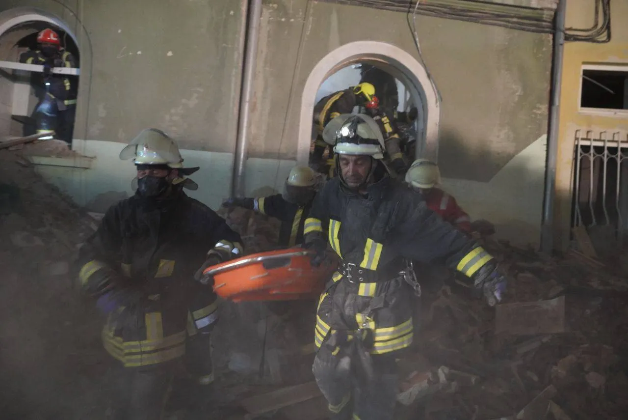 Число погибших во Львове в результате ракетного удара увеличилось до 10 человек
