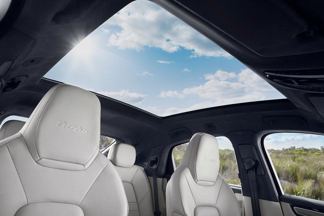 Porsche представил новый Cayenne Coupe