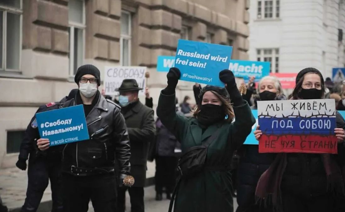 Митинги в поддержку Навального прошли во многих странах мира