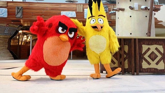 В Дохе открылся первый в мире парк развлечений "Мир Angry Birds"