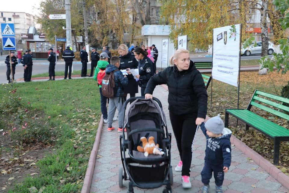 В Крикова открыли ,,Аллею безопасности”