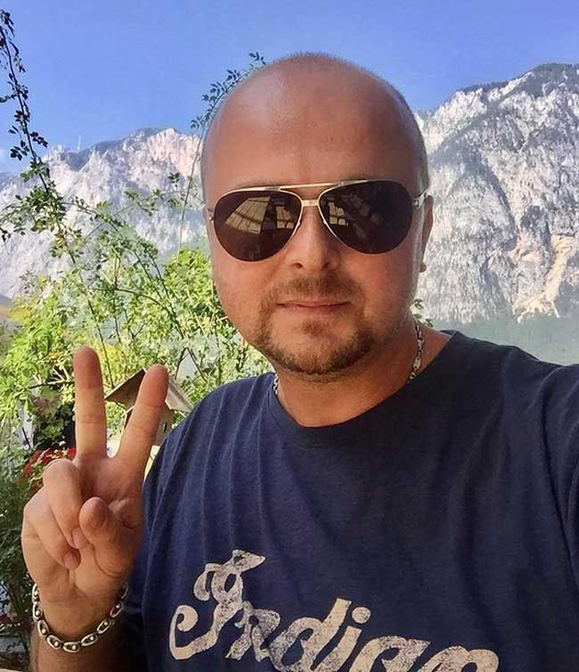 Сына и внука Софии Ротару задержали на украино-молдавской границе