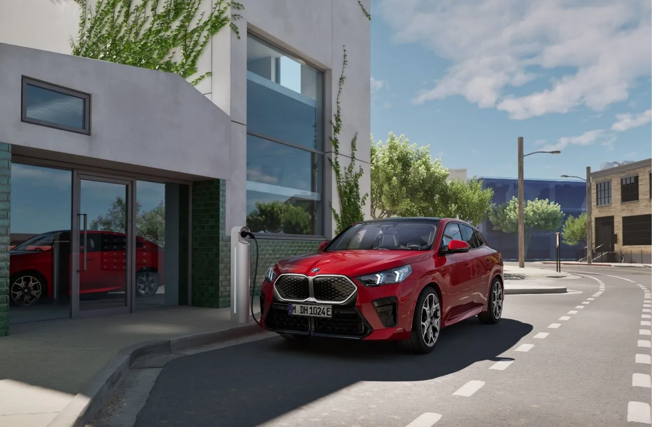 BMW X серии: Первый BMW iX2 и новый BMW X2