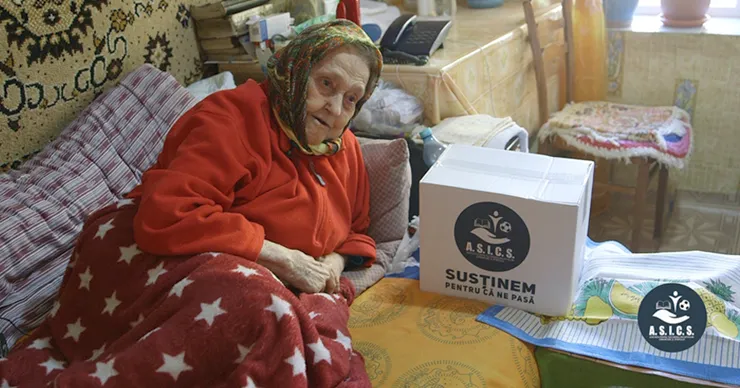 Наборы продуктов питания от A.S.I.C.S. получили жители Мерешень, в том числе и беженцы