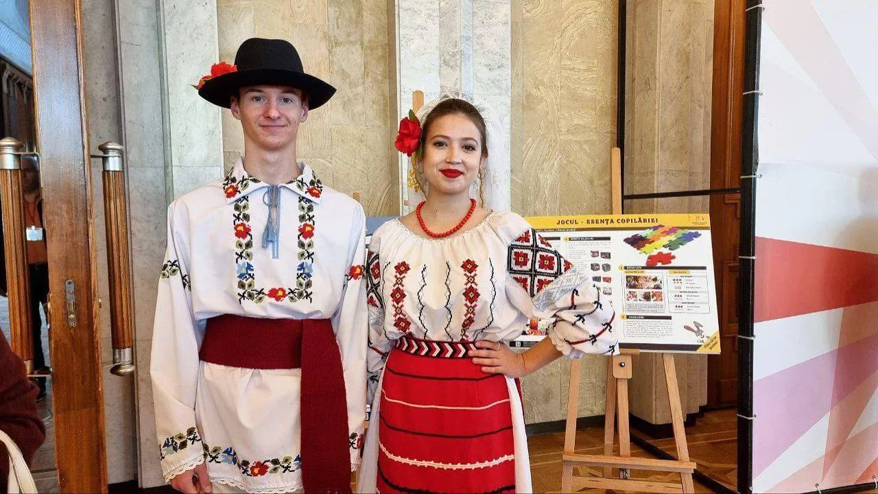 Муниципальной библиотеке им. Богдана Петричейку Хaшдеу исполнилось 145 лет