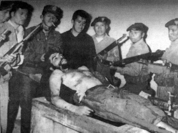 Jumătate de secol de la moartea lui Che Guevara, criminalul care a devenit legendă
