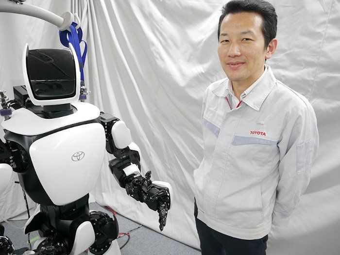 Toyota показала улучшенный вариант робота-гуманоида