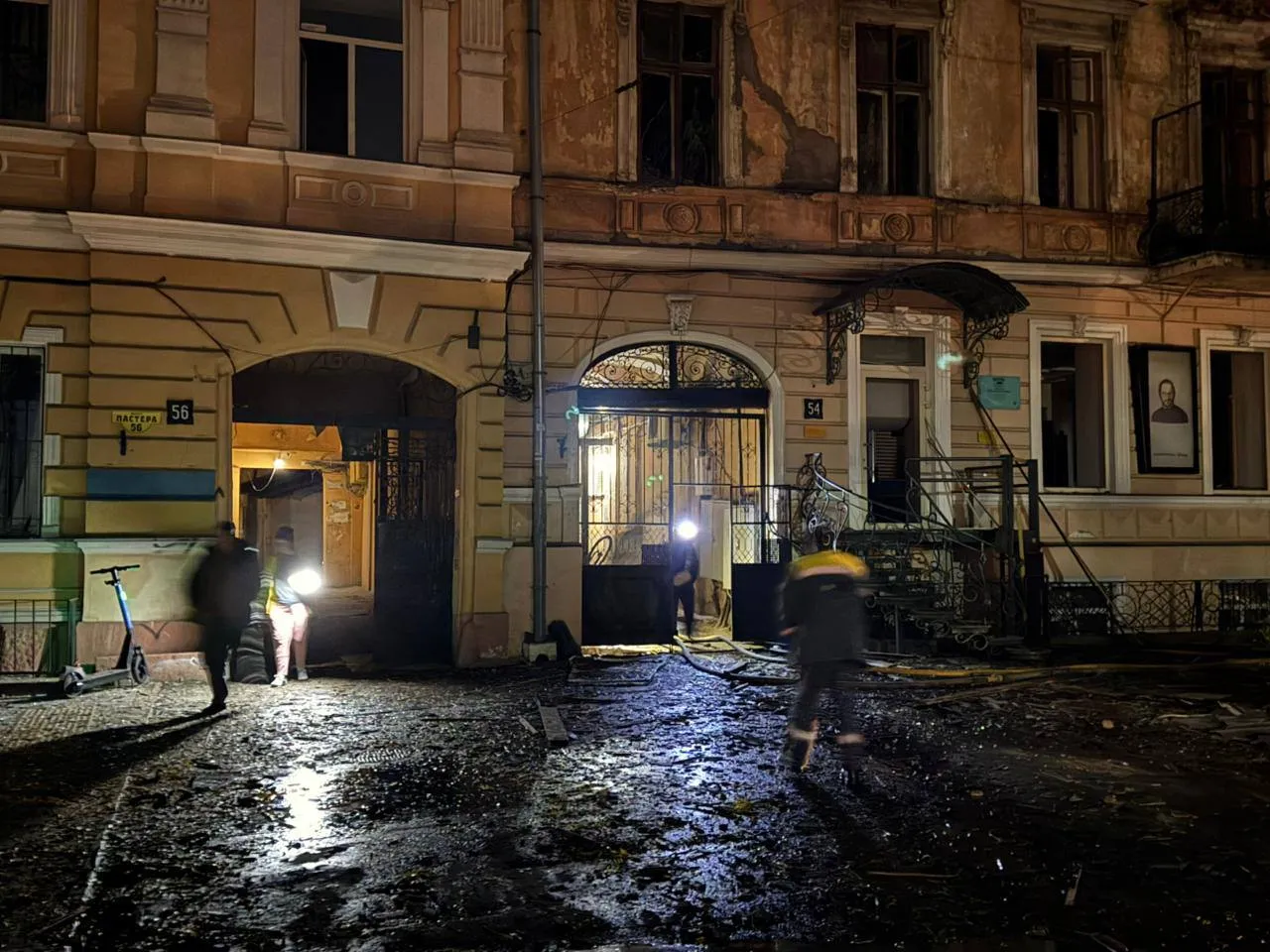 В результате атаки дронов на Одессу остановлена котельная, повреждены теплосети