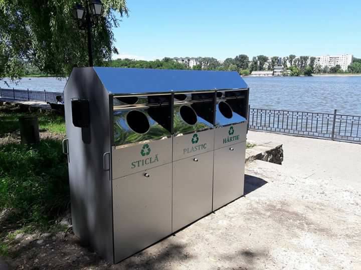 În parcurile din Capitală, noi containere pentru colectarea deșeurilor