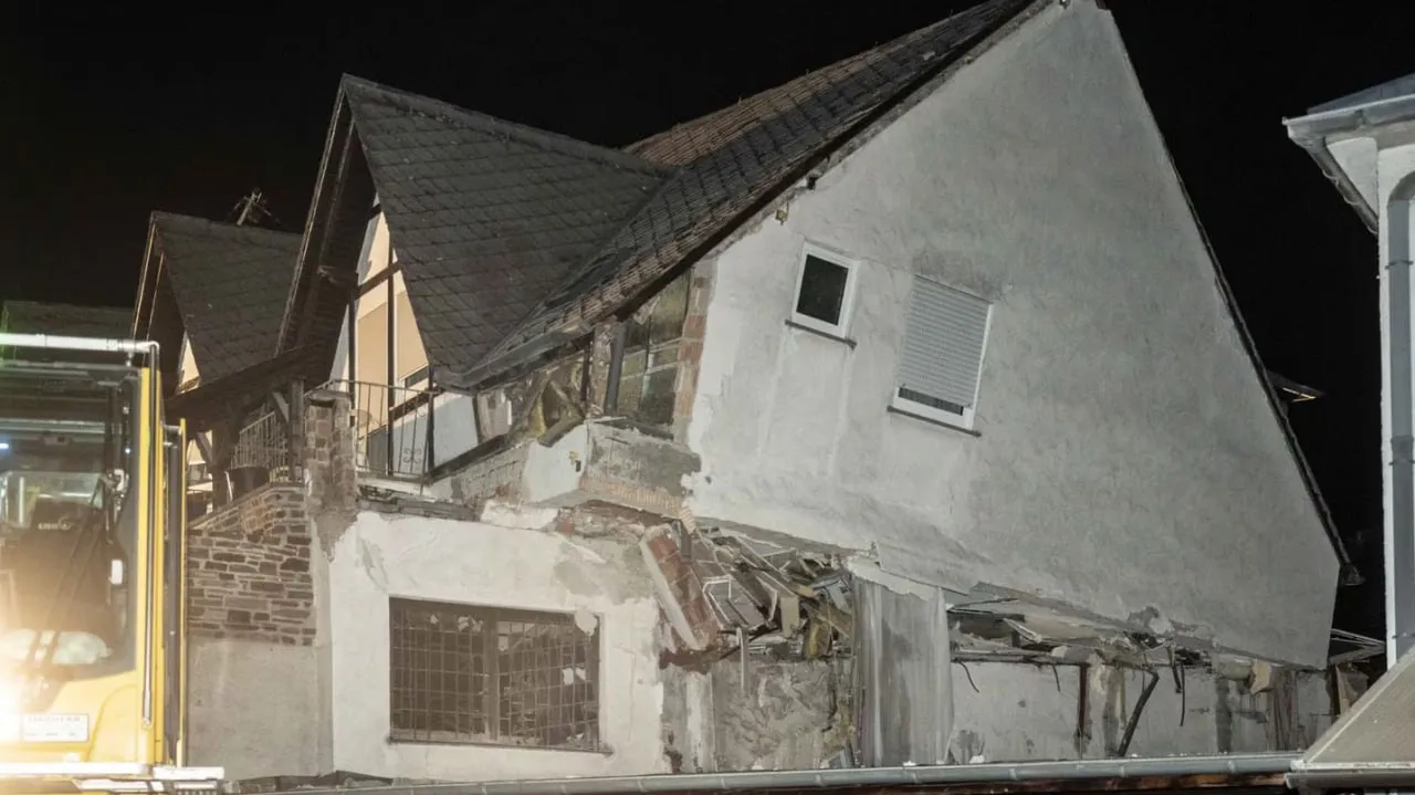 În vestul Germaniei, o persoană a murit în urma prăbușirii unui hotel