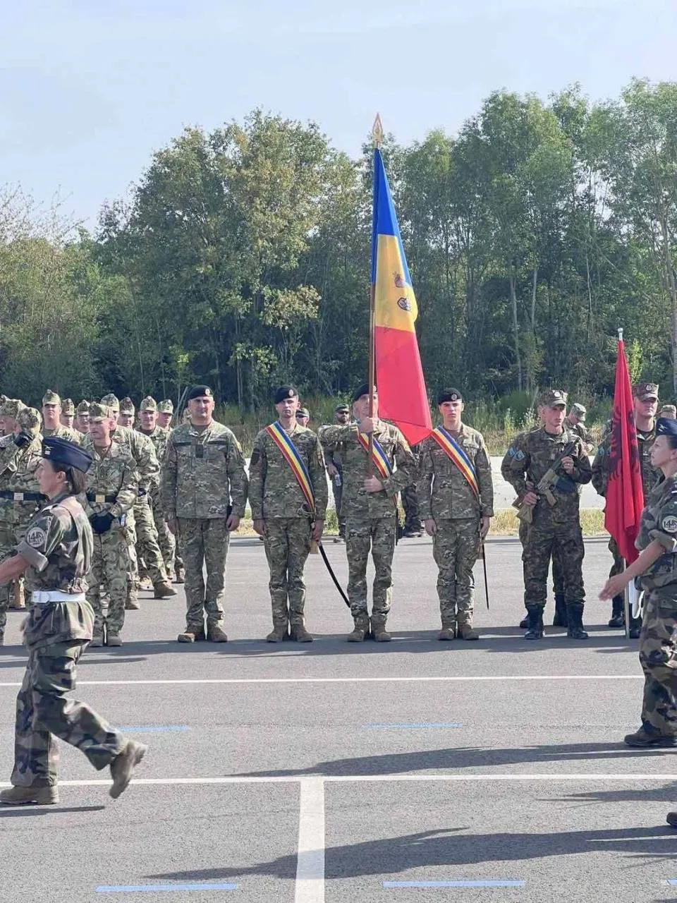 Военнослужащие Молдовы примут участие в военном параде в Париже