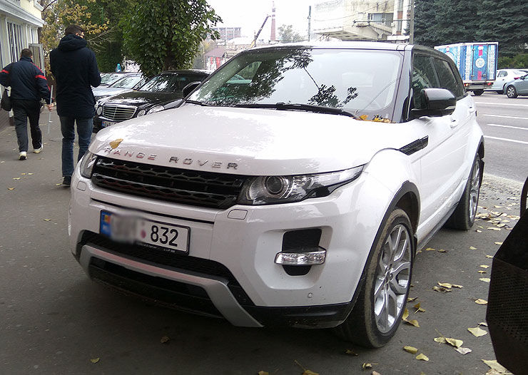ZdG: Centrul Național Anticorupție, fabrică de lux şi milionari pe banii rudelor