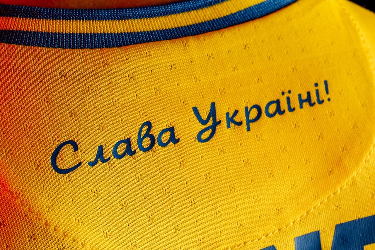 В России призвали запретить форму сборной Украины с Крымом
