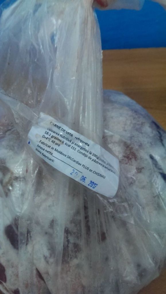 В унгенском лагере детей кормили испорченным мясом и сыром