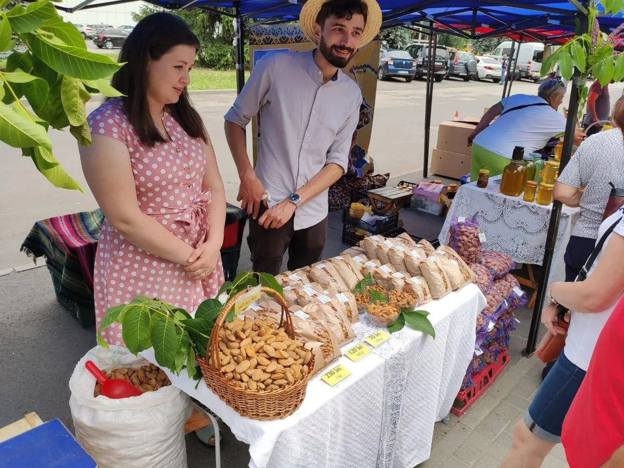 Ярмарки с местной продукцией пройдут в выходные дни в столице