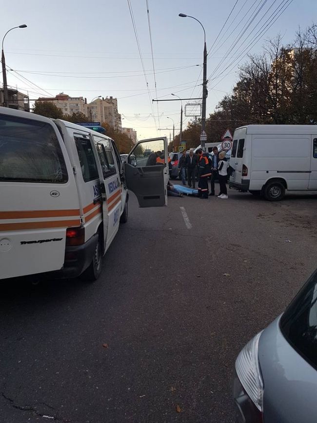 Женщине, которая пострадала от наезда правительственной машины, грозит штраф