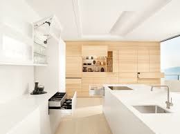 В холле Shopping Center MallDova проходит презентация мебельного салона Blum house