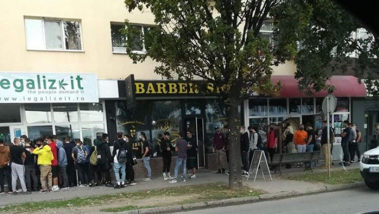 В Яссах молодежь штурмовала магазин с продуктами, содержащими каннабис
