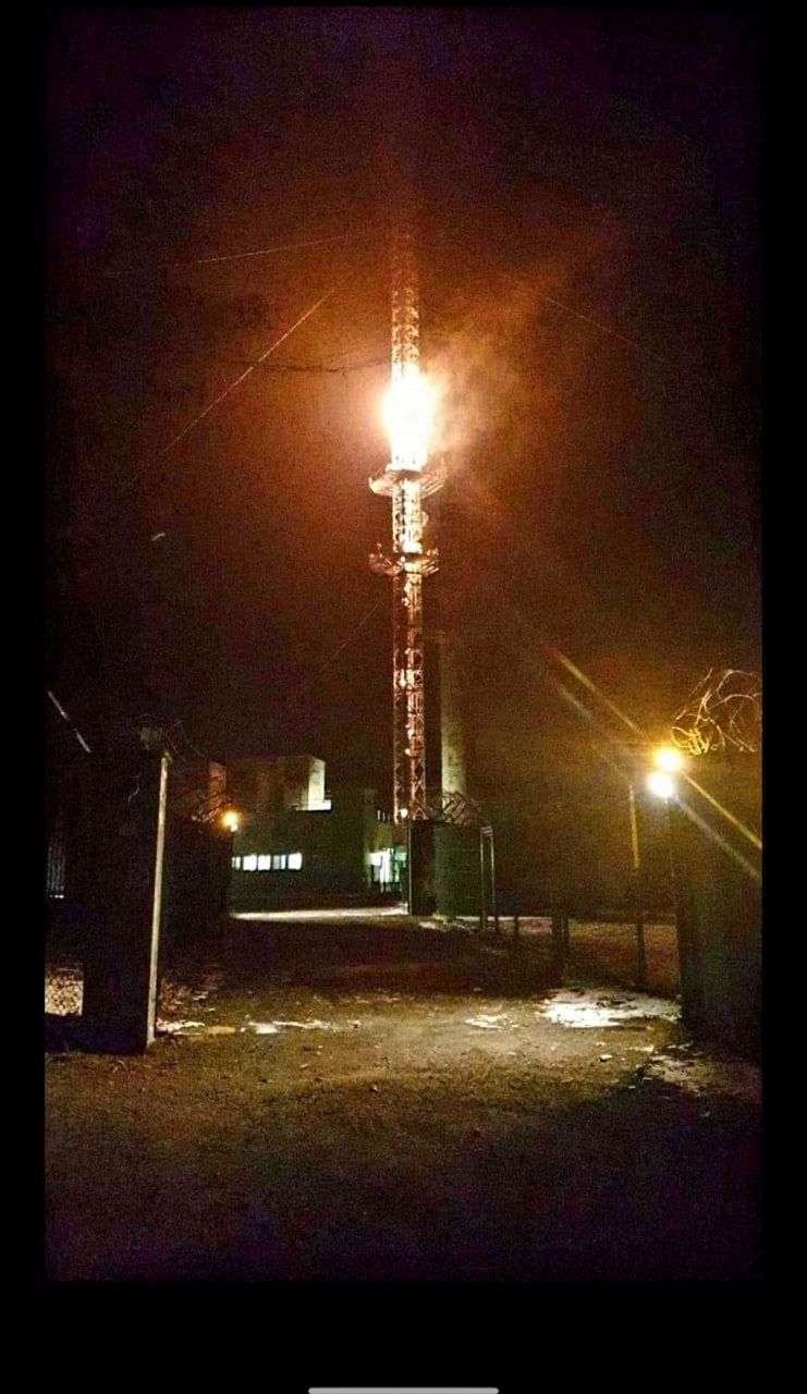 Противники 5G сожгли вышку во Франции: без связи остались 1,5 миллиона человек