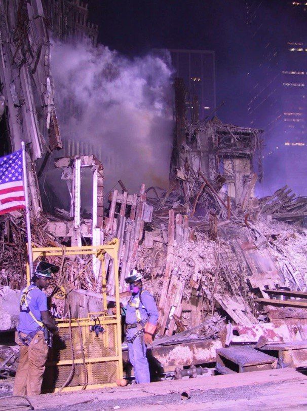 На распродаже были найдены фото с трагедии 9/11, которые никто ещё не видел