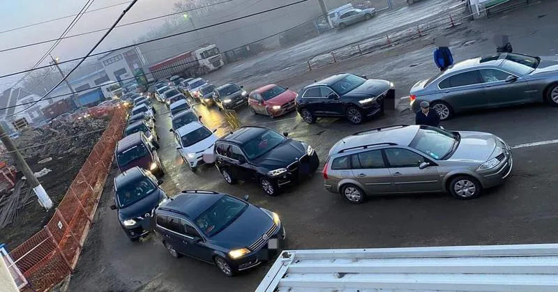 На КПП в Леушенах и Скулянах на выезде из Молдовы образовались очереди
