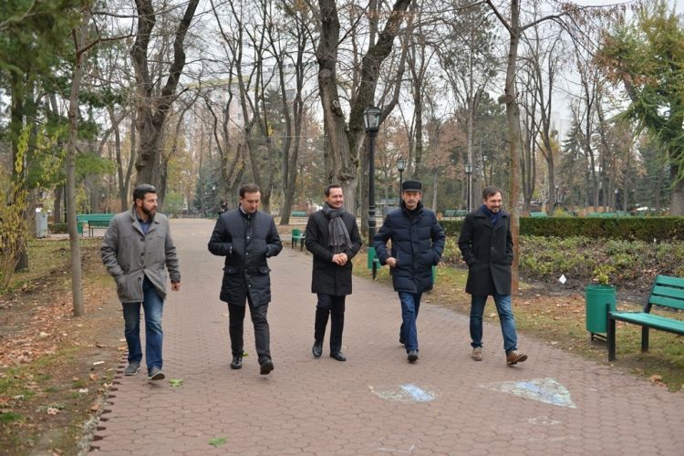 В парке «Штефан чел Маре» установили систему орошения