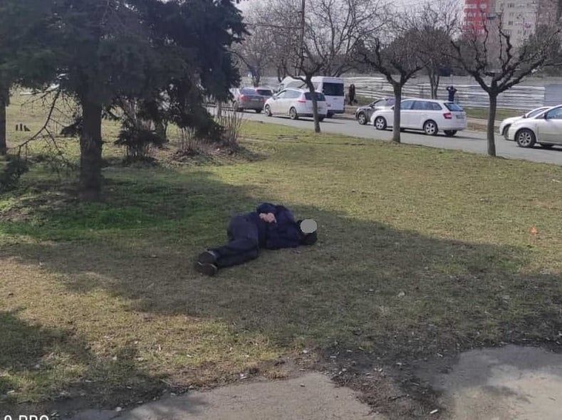 В столице карабинеры помогли мужчине, которому стало плохо на улице