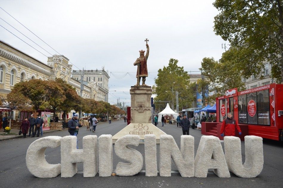 Hramul Chișinăului: explozie, surprize și discursuri. Cum a fost în ultimii ani