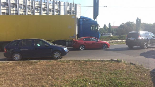 Рабочая неделя в Кишиневе началась с пробок