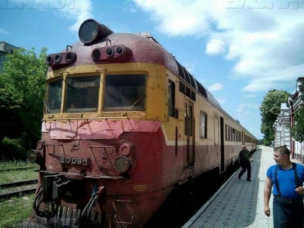 В Окнице загорелся поезд