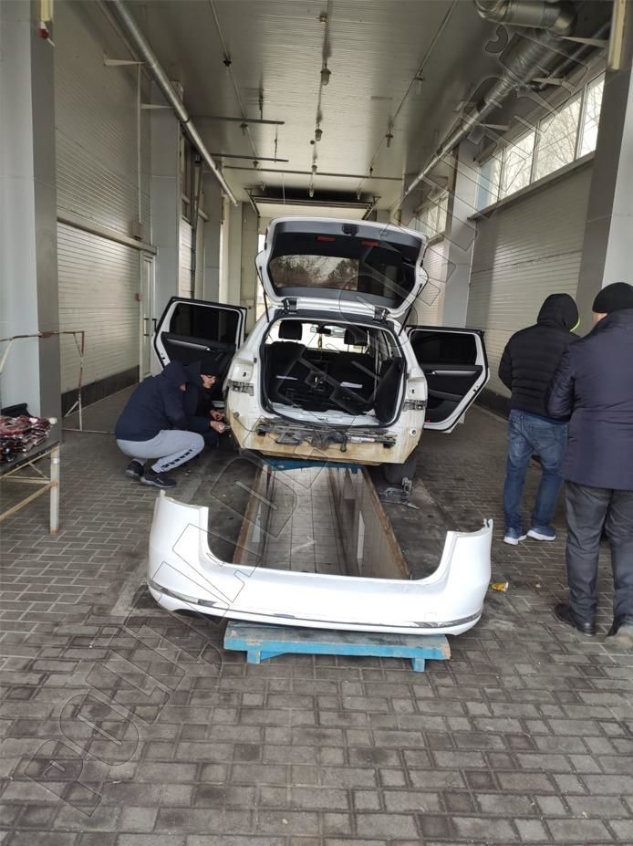 Пограничники нашли в автомобиле гражданина Молдовы тайники с табаком для кальяна