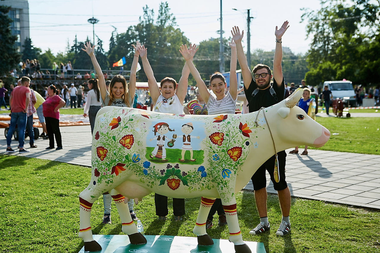 În weekend s-a desfășurat Festivalul Văcuțelor "Căsuța Mea" 2017 ®