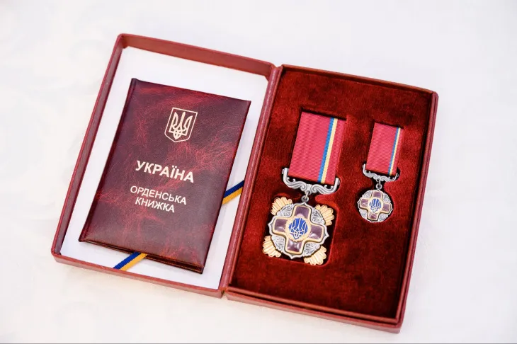 Сибига в Кишинёве вручил главе МИД Молдовы орден "За заслуги" II степени Украины
