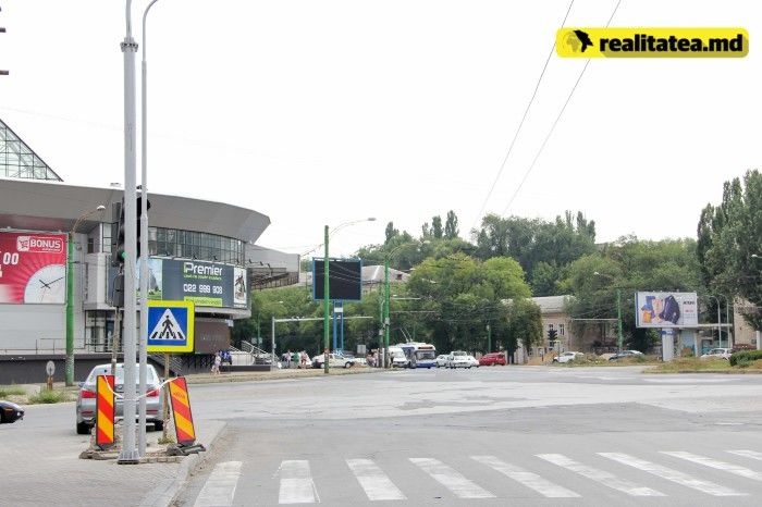 Бульвар  Негруцци - не самое приятное место для водителей и пешеходов