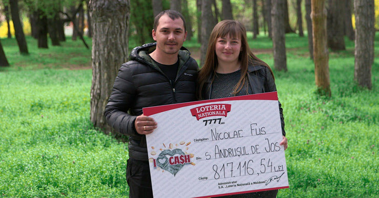 Лотерея: Семья из Кагула за час выиграла на 7777.md более 800 000 леев