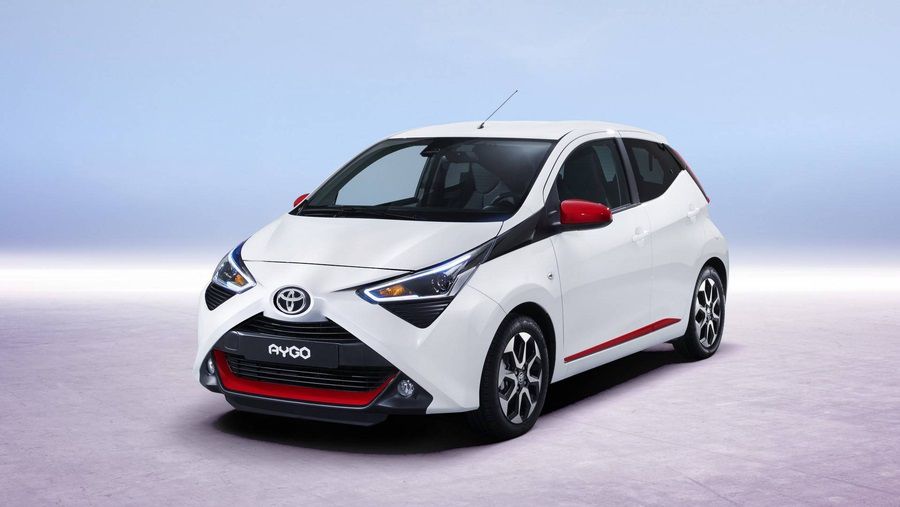 В Сети показали обновленный хэтчбек Toyota Aygo