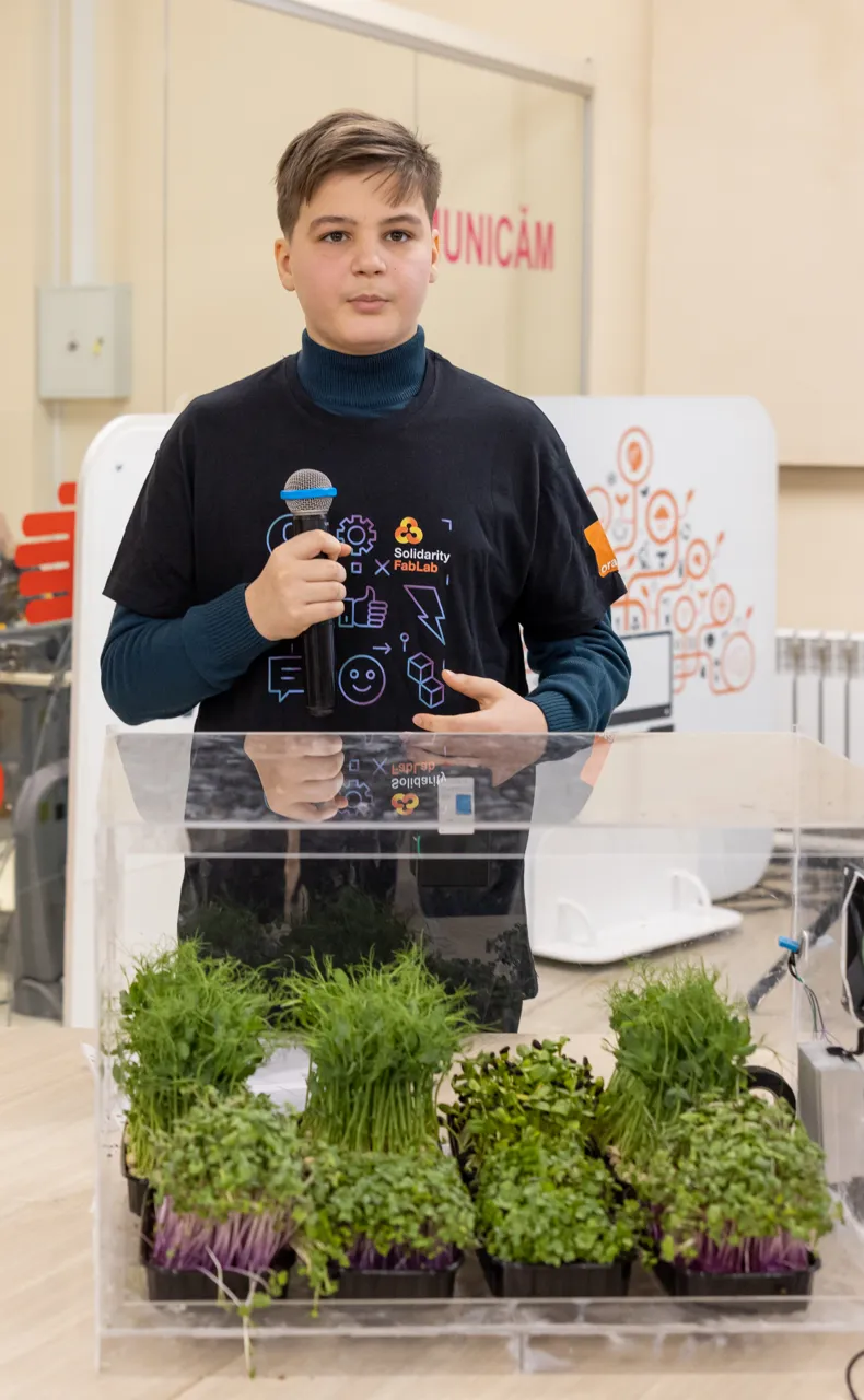 Фонд Orange помогает молодым людям из Молдовы развивать навыки в сфере цифрового производства