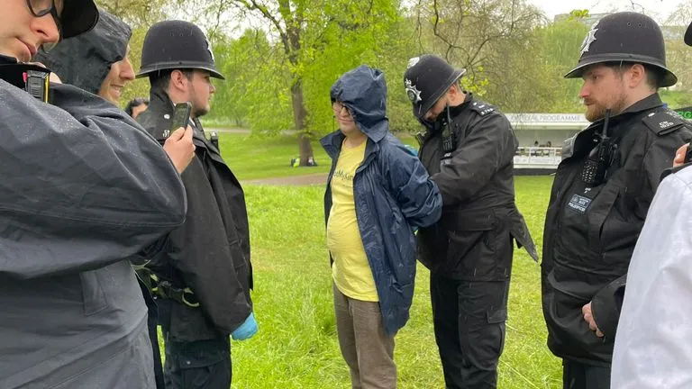 Во время протестов антимонархистов в Лондоне задержали 52 человека