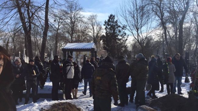Исполнителя Нелу Стратана проводили в последний путь