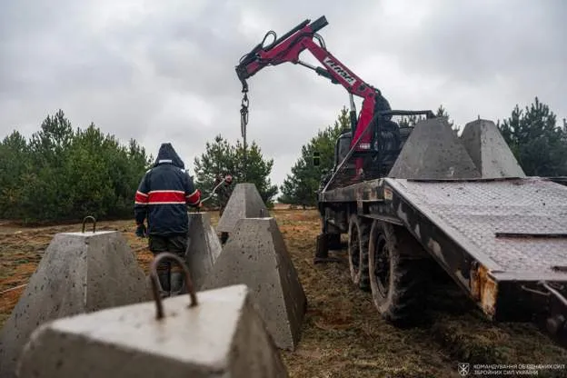 Украина укрепляет границу с Беларусью