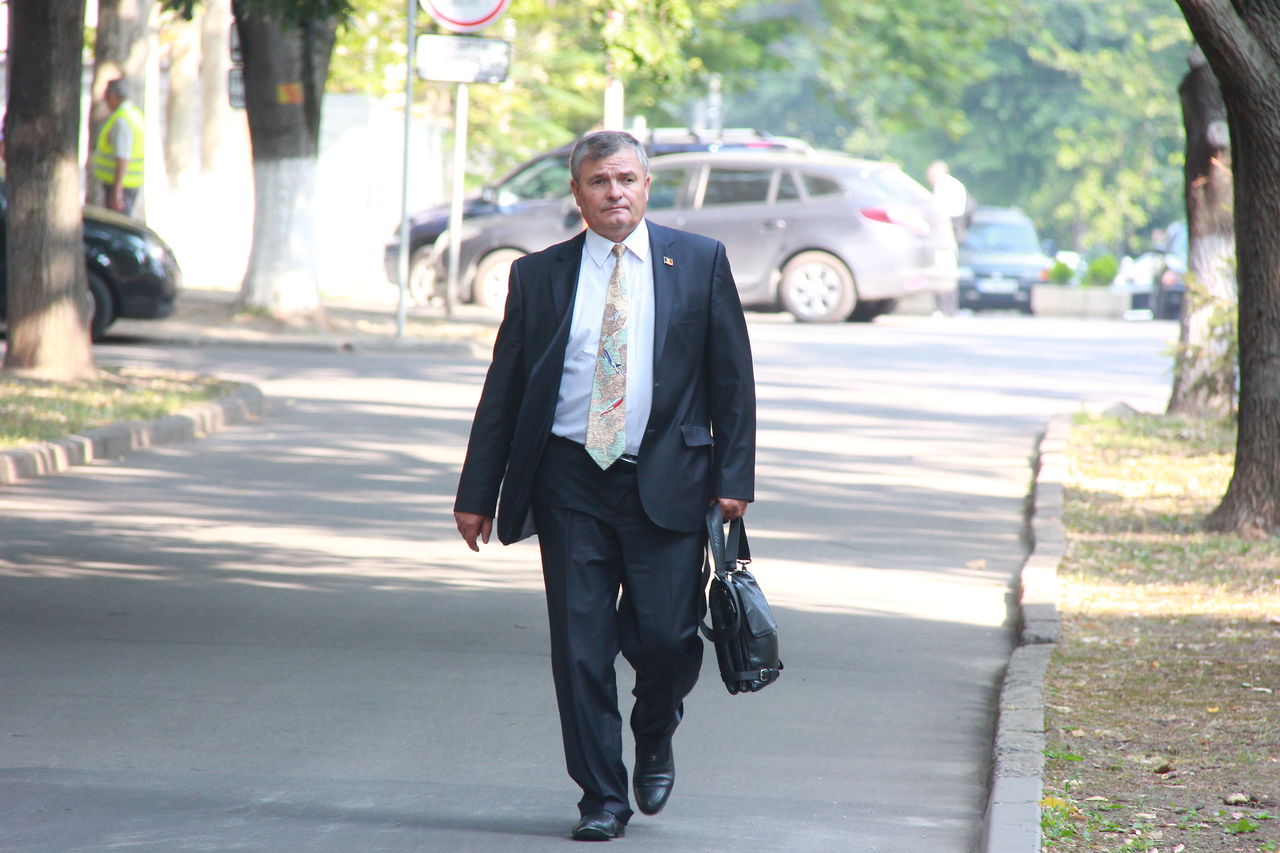 Депутат-либерал удивил своим галстуком