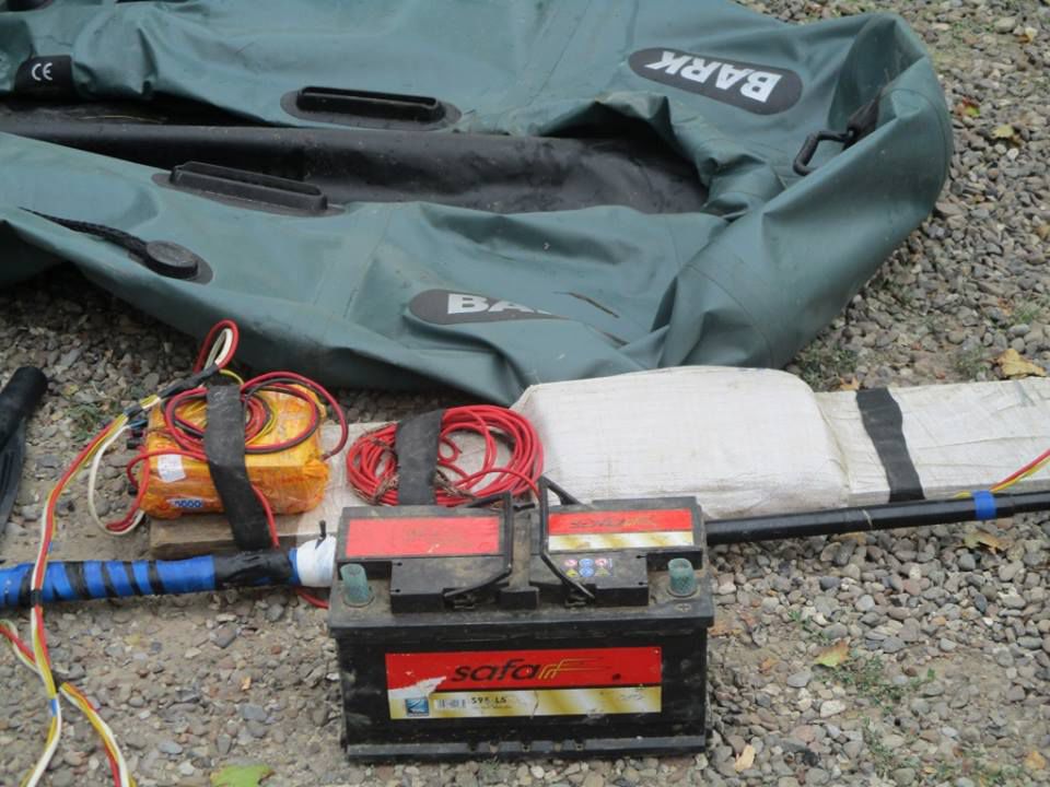 Браконьеры из Сорок оштрафованы на 9000 леев за ловлю рыбы электроудочкой