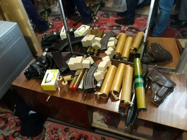 На Прикарпатье у бывшего прапорщика изъяли 22 гранатомета