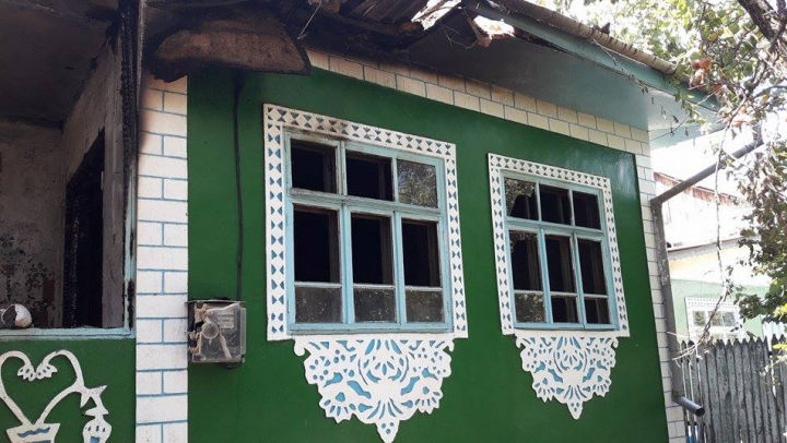 В Хынчештском районе сгорел жилой дом