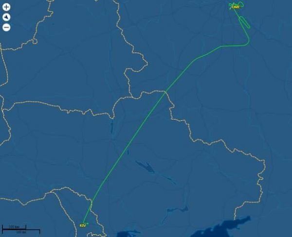 Aterizare de urgență! Un avion Air Moldova, lovit de fulger