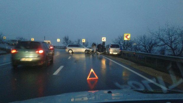 В Пересечино произошла серьезная авария с участием двух автомобилей