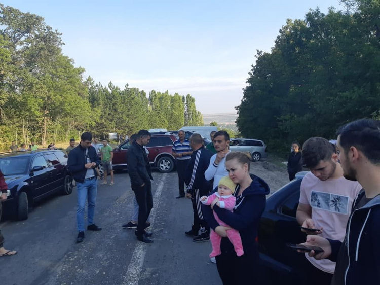 Граждане перекрыли участок дороги Оргеев-Калараш в знак протеста