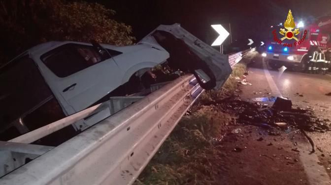 Opt români, răniţi în urma unui accident rutier în nordul Italiei