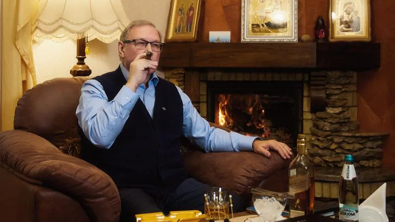 Grosu, despre interviul ambasadorului rus cu trabuc, whisky și icoane: Tupeu imperialist